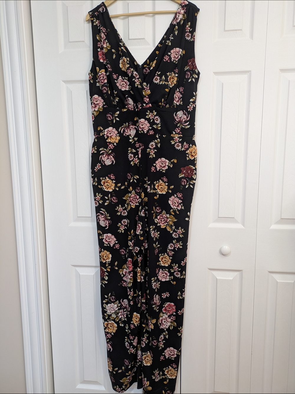 Unique Vintage Women's Floral Wide Leg Jumpsuit 2X/18
